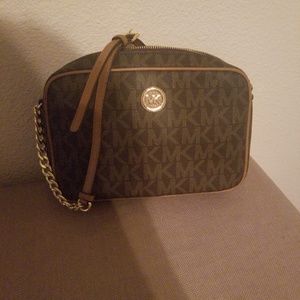 Michael Kors Fulton Crossbody